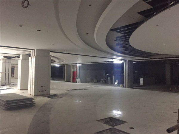 兰州国际商贸中心项目商业裙楼室内装饰工程施